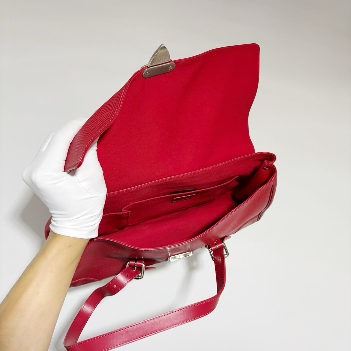 Louis Vuitton Epi Leather Segur Handbag - Red (Collector's Condition)