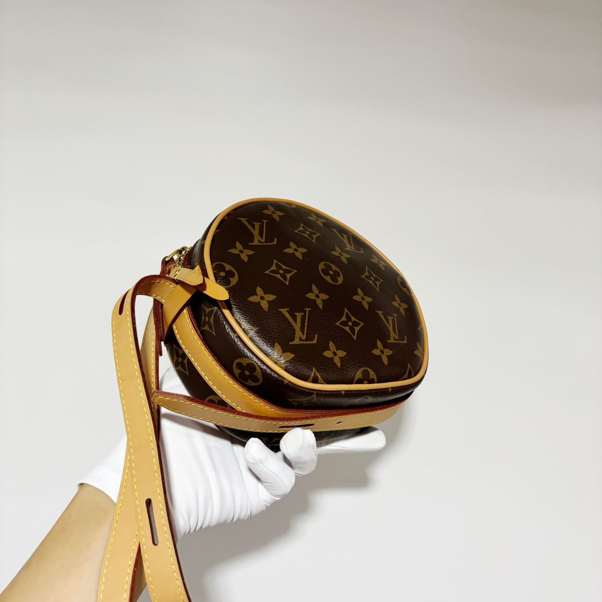 Louis Vuitton Monogram Boite Chapeau Souple PM - Excellent Condition