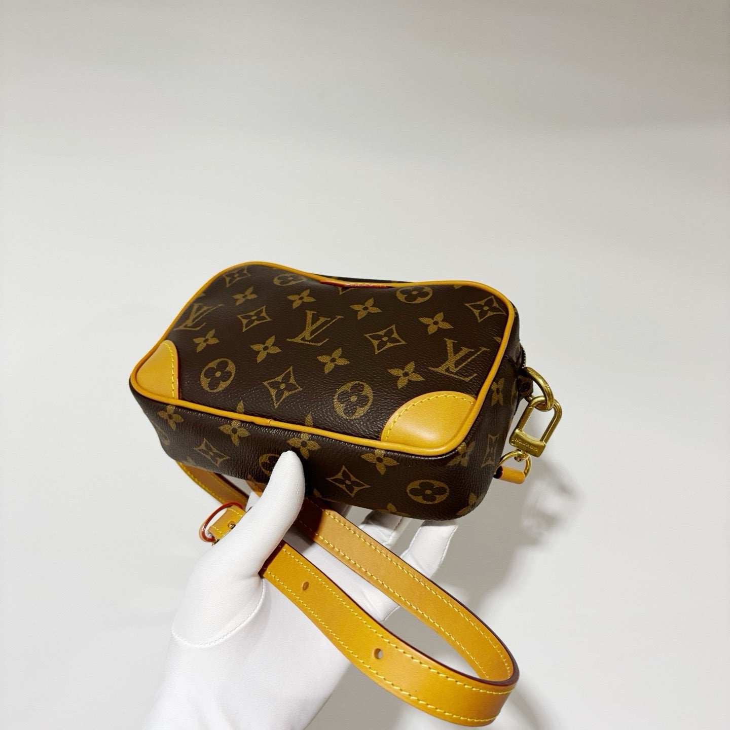 Louis Vuitton Trocadero Mini Camera Bag - Monogram Canvas (Brand New / Full Set)