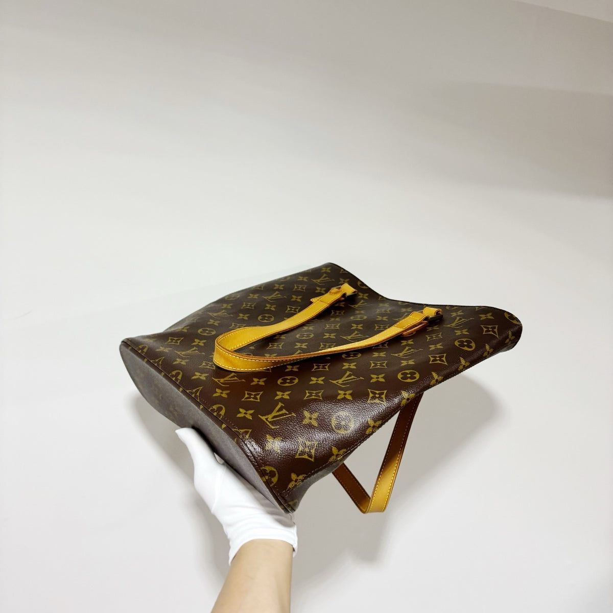 Louis Vuitton Vivian Large Tote Bag - Monogram Canvas