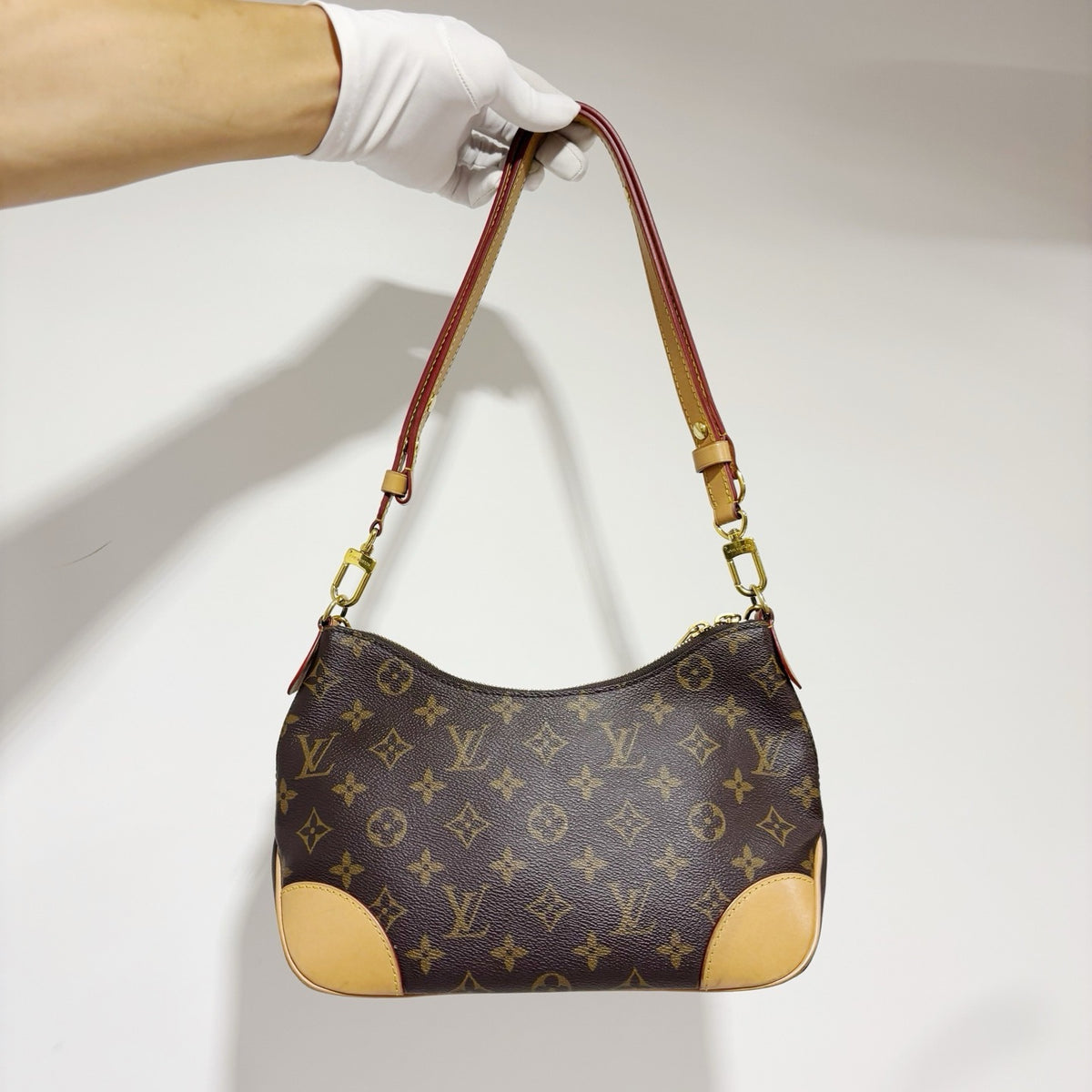Louis Vuitton Boulogne Monogram - Yellow Leather Trim & Chain Strap (Microchip)