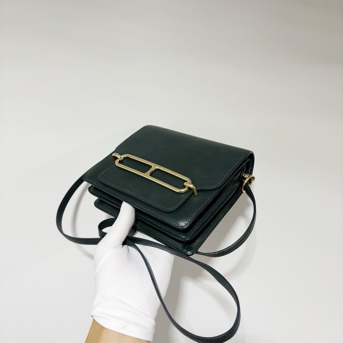 Hermès Mini Roulis 19 - Vert Pine (Pine Green) Evercolor Leather with Gold Hardware (C Stamp)