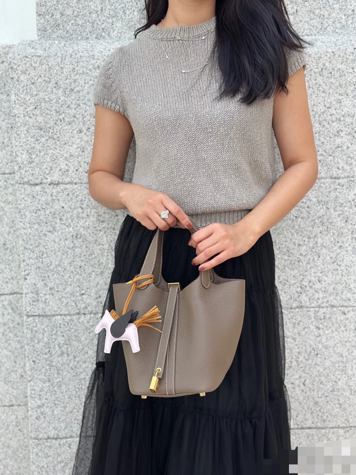 Hermès Picotin Lock 18 - Etoupe (Elephant Grey) Taurillon Clemence with Gold Hardware (U Stamp)