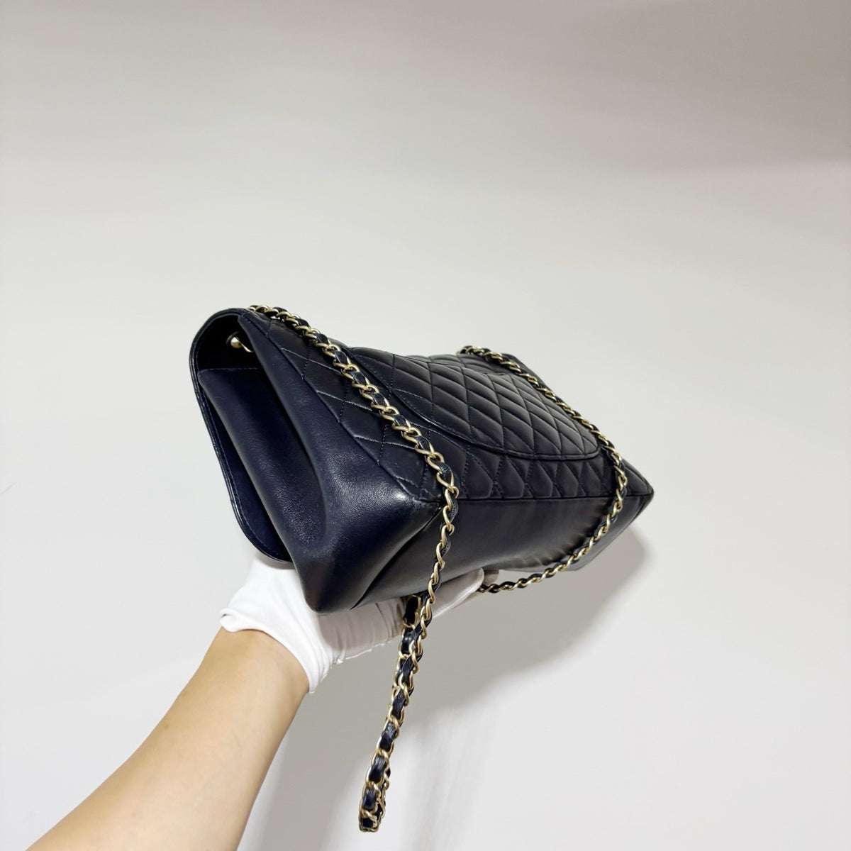 Chanel Classic Flap Large - Navy Blue Lambskin with Gold Hardware (Series 21 / Seasonal Edition)